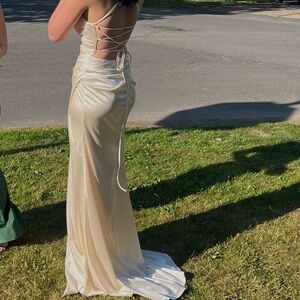 Windsor Elegant Cream Backless Gown